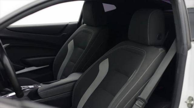 2021 Chevrolet Camaro RWD Coupe 1LT