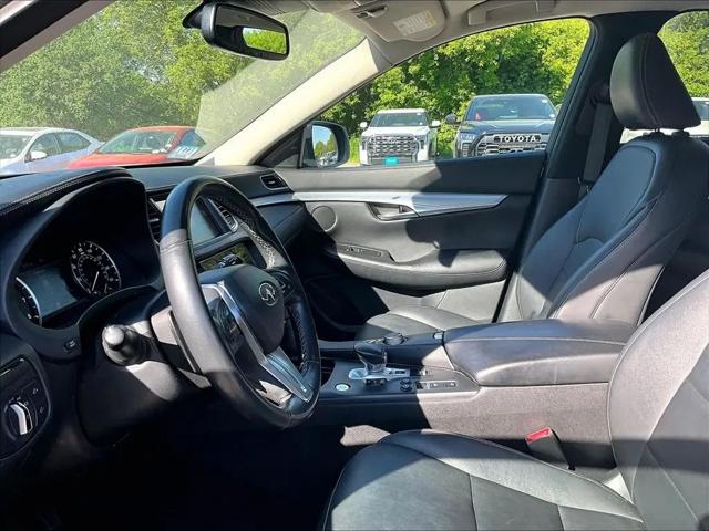 2019 INFINITI QX50 LUXE
