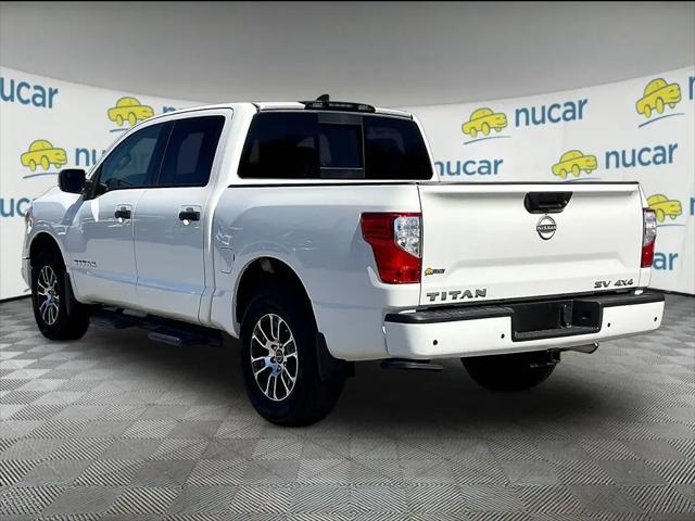 2024 Nissan Titan Crew Cab SV 4x4