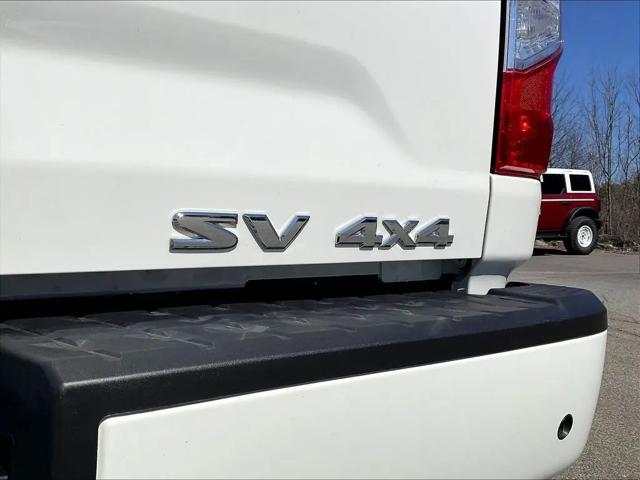 2024 Nissan Titan Crew Cab SV 4x4