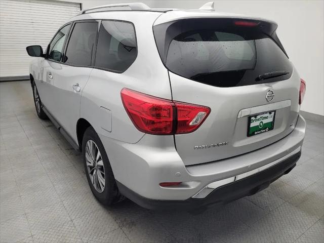 2019 Nissan Pathfinder SV