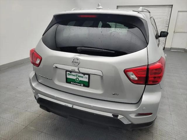 2019 Nissan Pathfinder SV