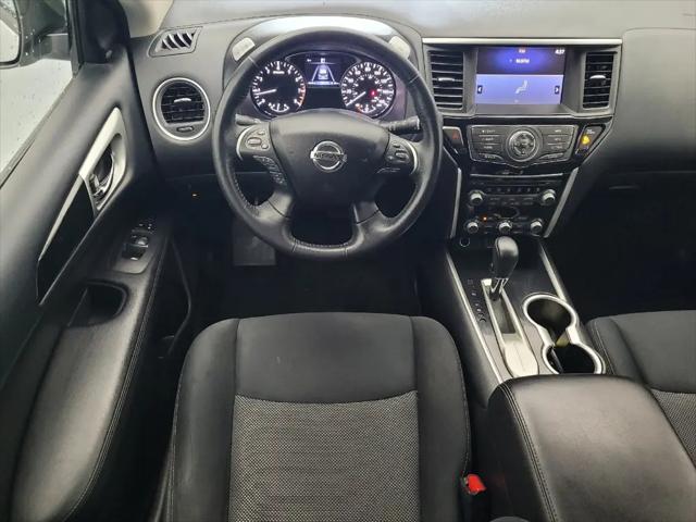 2019 Nissan Pathfinder SV