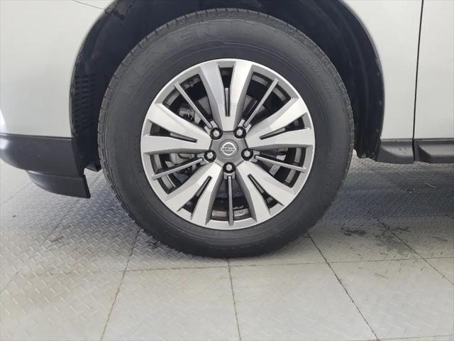 2019 Nissan Pathfinder SV