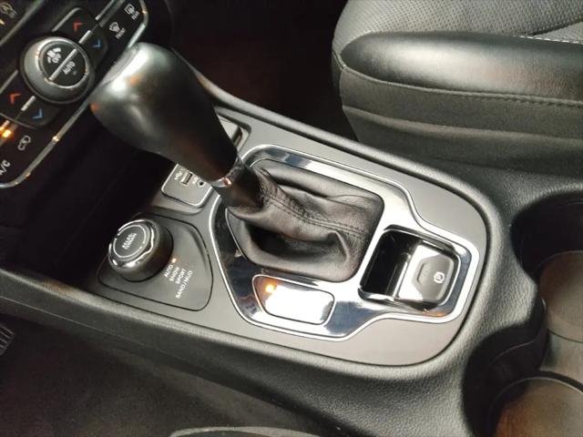 2023 Jeep Cherokee Altitude Lux 4x4