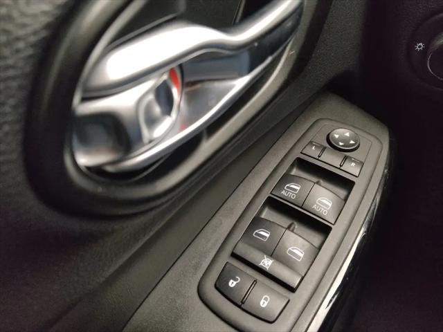 2023 Jeep Cherokee Altitude Lux 4x4