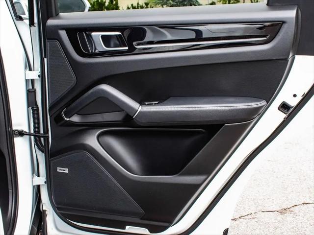 2023 Porsche Cayenne Cayenne