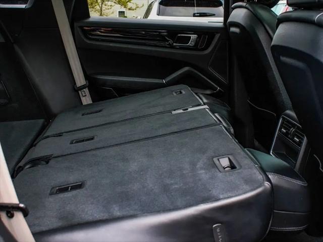2023 Porsche Cayenne Cayenne