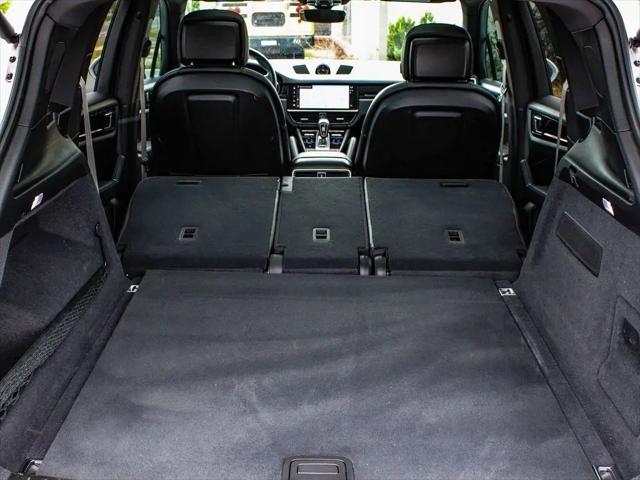 2023 Porsche Cayenne Cayenne