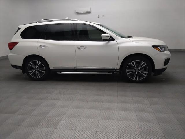 2020 Nissan Pathfinder Platinum 2WD