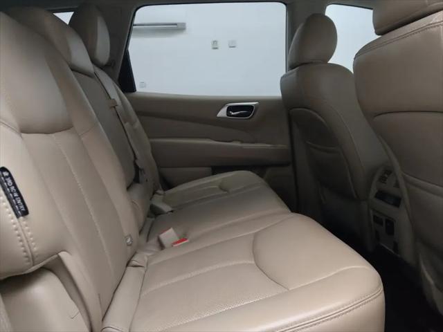 2020 Nissan Pathfinder Platinum 2WD