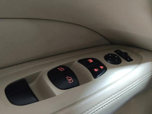 2020 Nissan Pathfinder Platinum 2WD