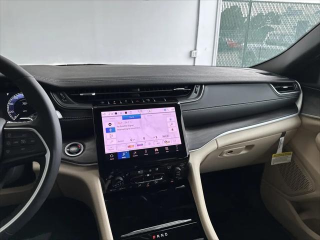 2025 Jeep Grand Cherokee L Limited 4x4