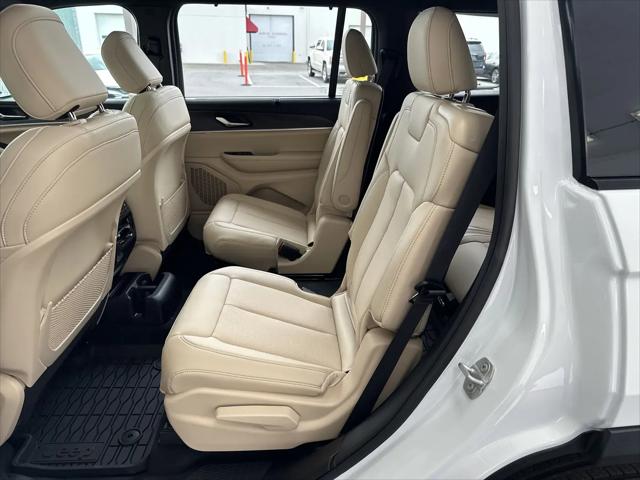 2025 Jeep Grand Cherokee L Limited 4x4