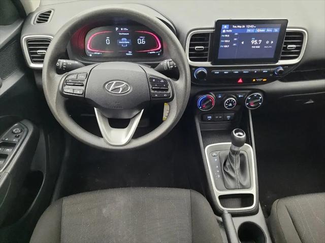 2024 Hyundai Venue SE