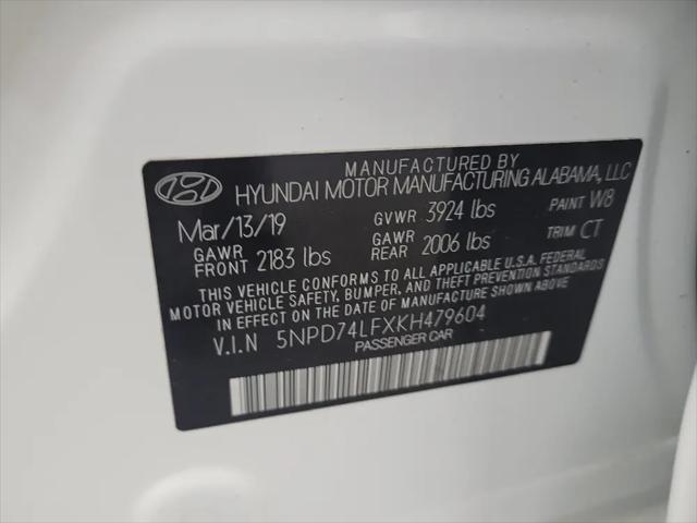 2019 Hyundai Elantra SE
