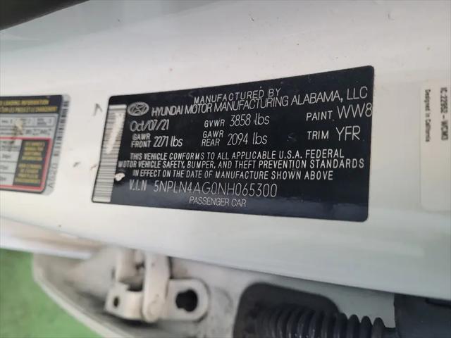 2022 Hyundai Elantra SEL