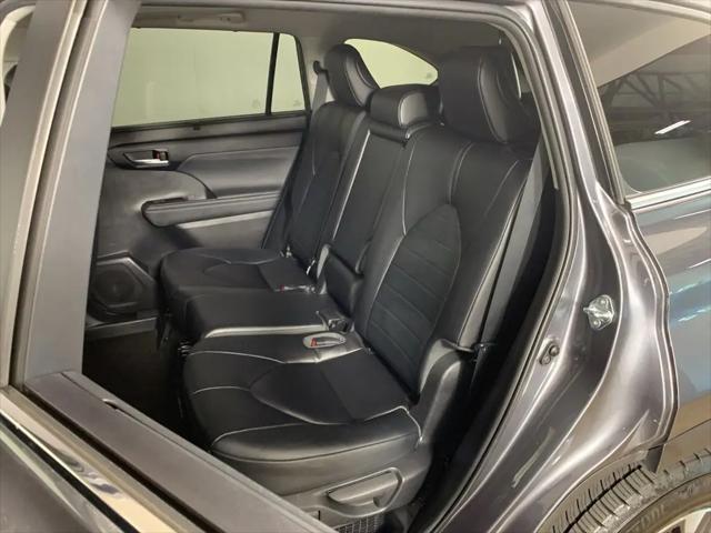 2023 Toyota Highlander Hybrid XLE