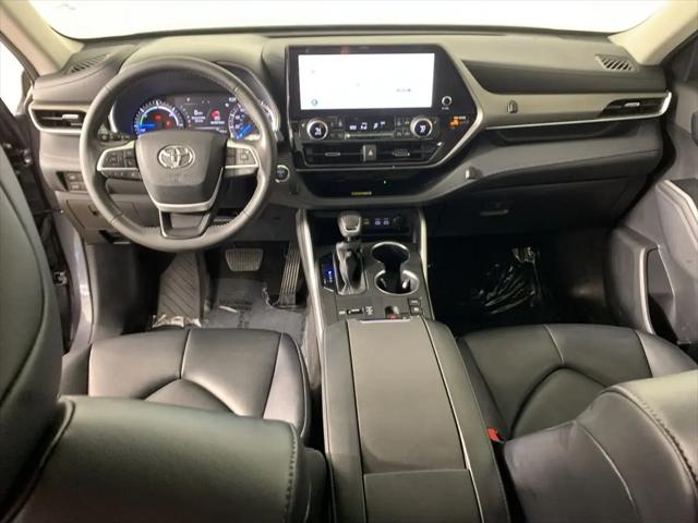 2023 Toyota Highlander Hybrid XLE