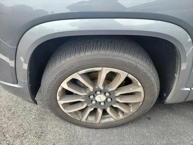 2020 GMC Acadia AWD Denali