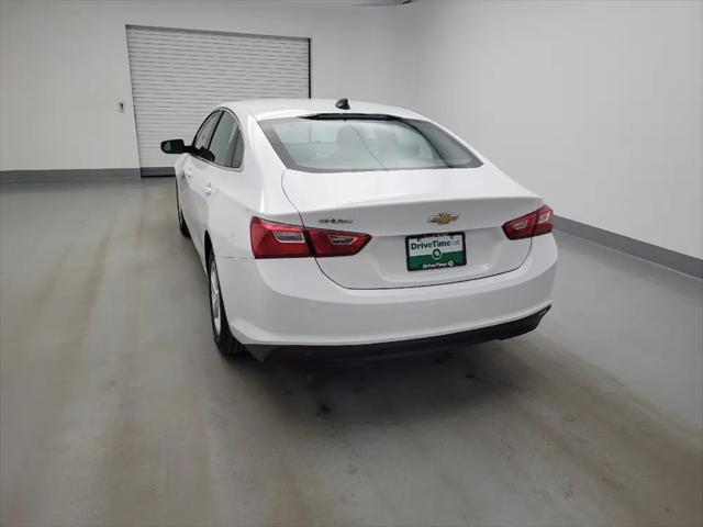 2021 Chevrolet Malibu FWD 1FL