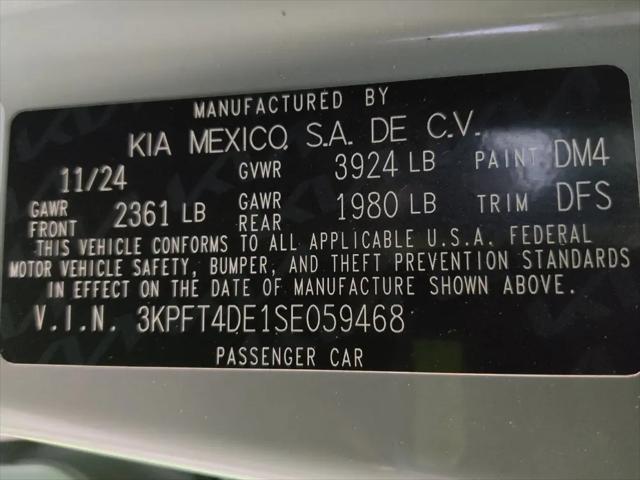 2025 Kia K4 LXS