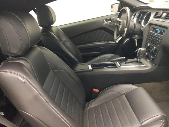 2014 Ford Mustang V6 Premium