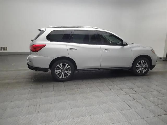 2020 Nissan Pathfinder SL 2WD