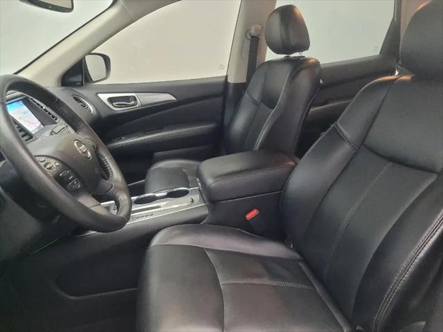 2020 Nissan Pathfinder SL 2WD