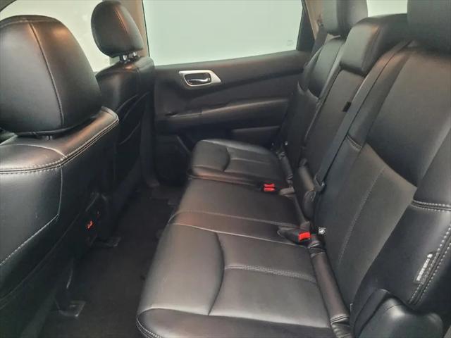 2020 Nissan Pathfinder SL 2WD