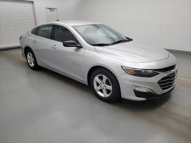 2022 Chevrolet Malibu FWD 1FL