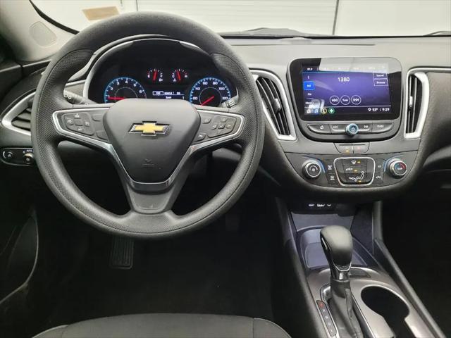 2022 Chevrolet Malibu FWD 1FL