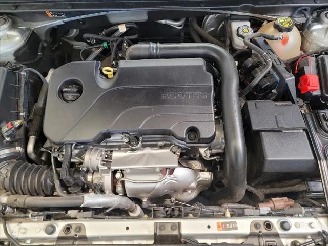 2022 Chevrolet Malibu FWD 1FL
