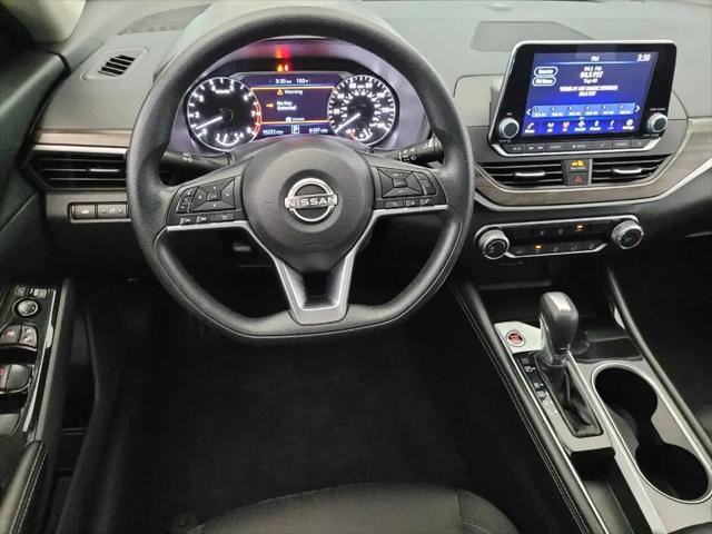 2023 Nissan Altima SV FWD