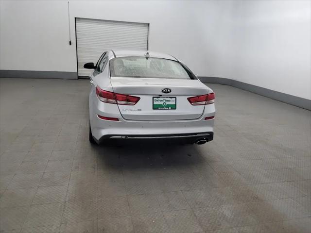 2020 Kia Optima LX