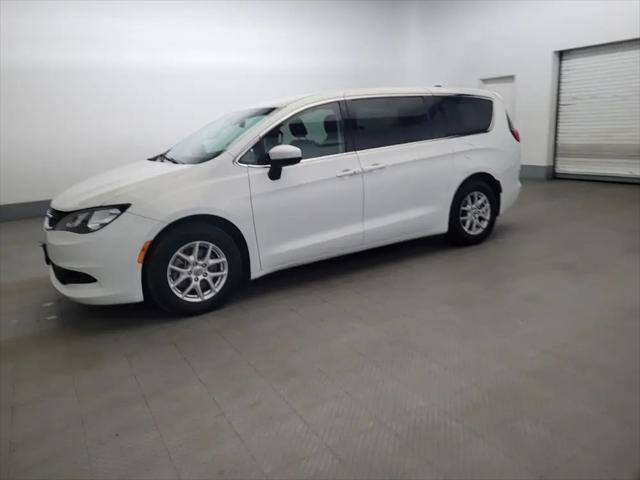 2021 Chrysler Voyager LX