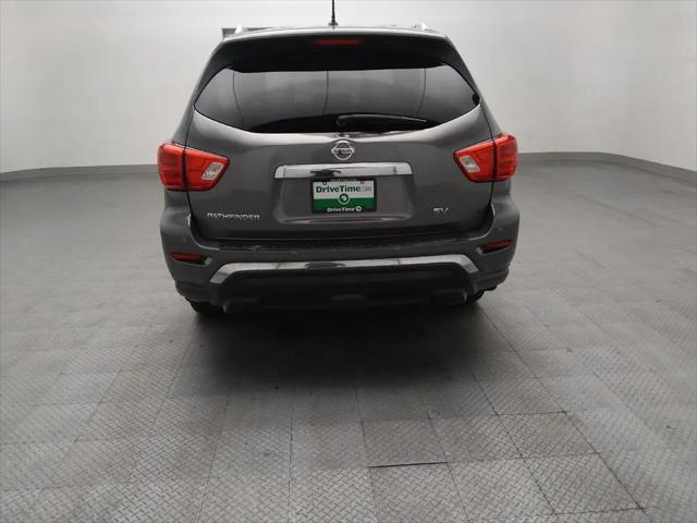 2018 Nissan Pathfinder SV