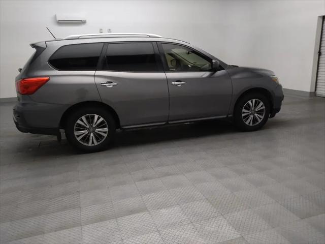 2018 Nissan Pathfinder SV