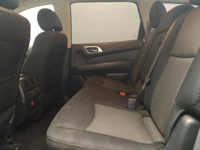 2018 Nissan Pathfinder SV