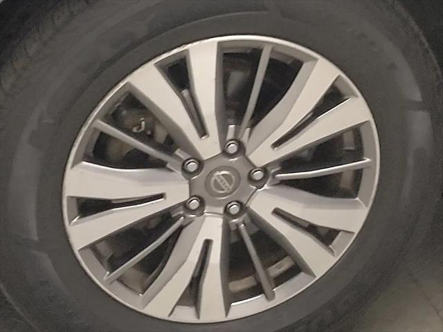 2018 Nissan Pathfinder SV