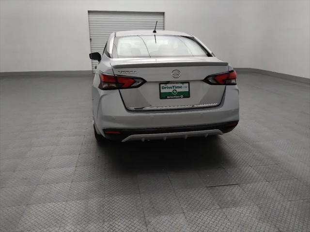 2020 Nissan Versa S Xtronic CVT