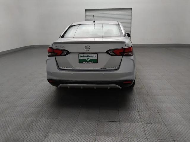 2020 Nissan Versa S Xtronic CVT