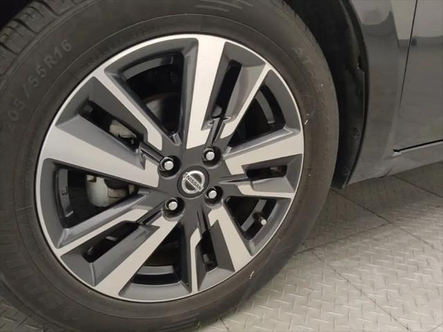 2021 Nissan Versa SV Xtronic CVT