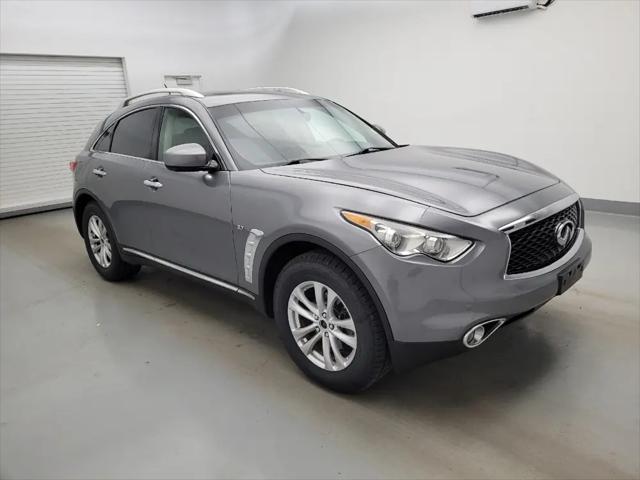 2017 INFINITI QX70 Standard