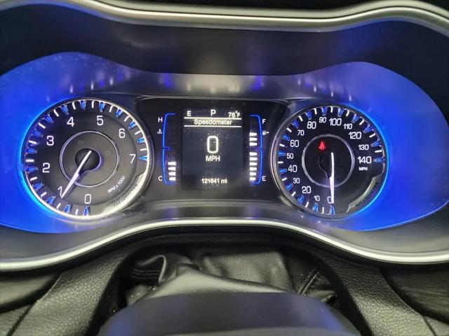 2017 Chrysler 200 Limited Platinum