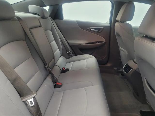 2022 Chevrolet Malibu FWD LT