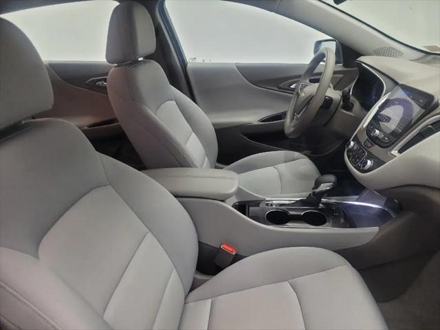 2022 Chevrolet Malibu FWD LT