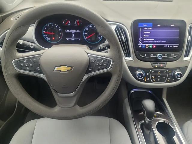 2022 Chevrolet Malibu FWD LT