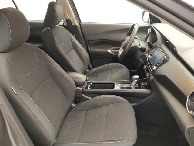 2021 Nissan Kicks SV Xtronic CVT
