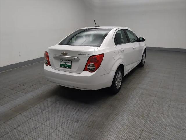 2016 Chevrolet Sonic LT Auto